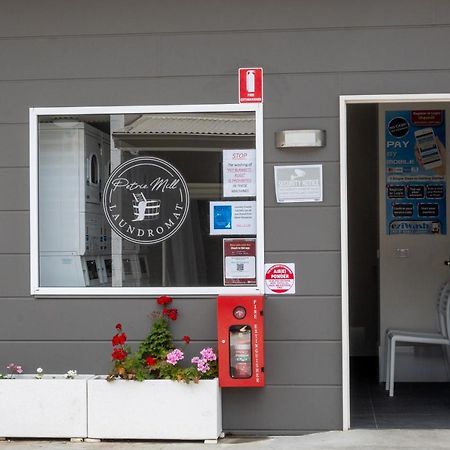 Petrie Mill Motel Exterior photo